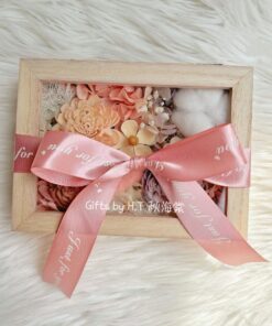 Alternative view of Timeless Love 永生花花盒 – Preserved Flower Wooden Keepsake Box